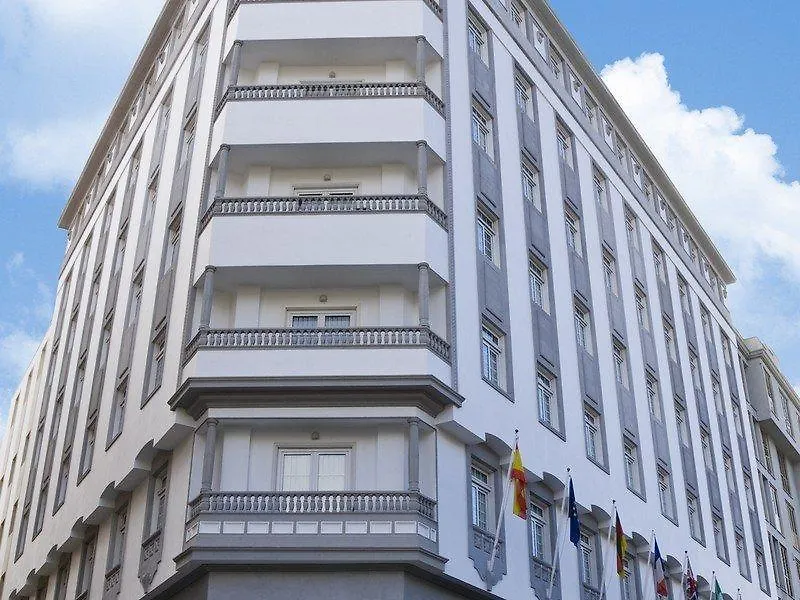Отель Occidental Santa Cruz Contemporaneo