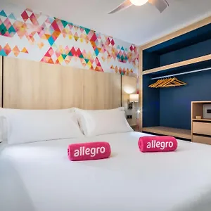 أليجرو إيزورا Playa De La Arena